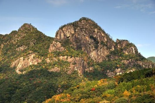 矢筈岳展望所(日之影町大字七折から望む矢筈岳)