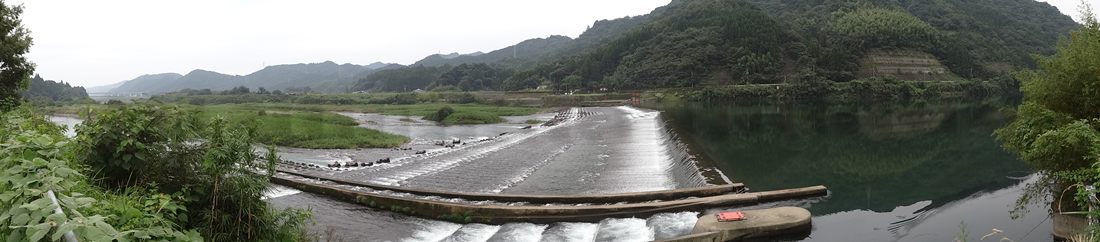 岩熊井堰のパノラマ全景(延岡市)